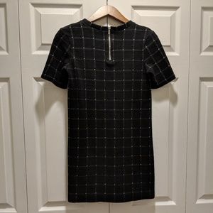 Black and white short sleeved wool dress